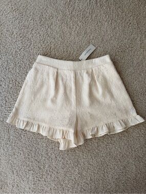 francesca’s carmel floral ruffle soft soft shorts
